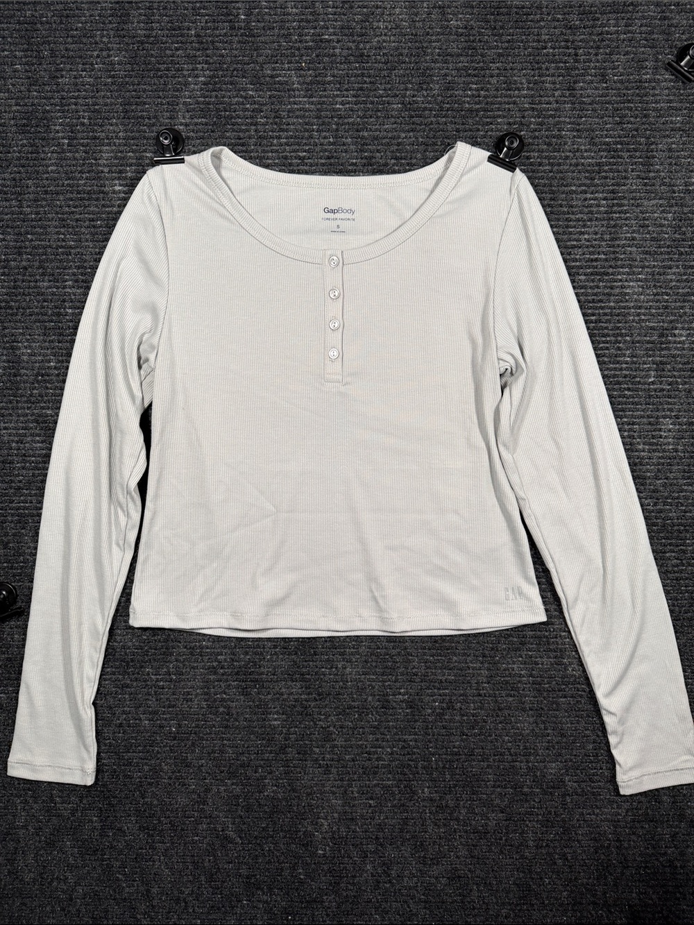 GAP Women's Light Gray Long-Sleeve Henley Top NWT